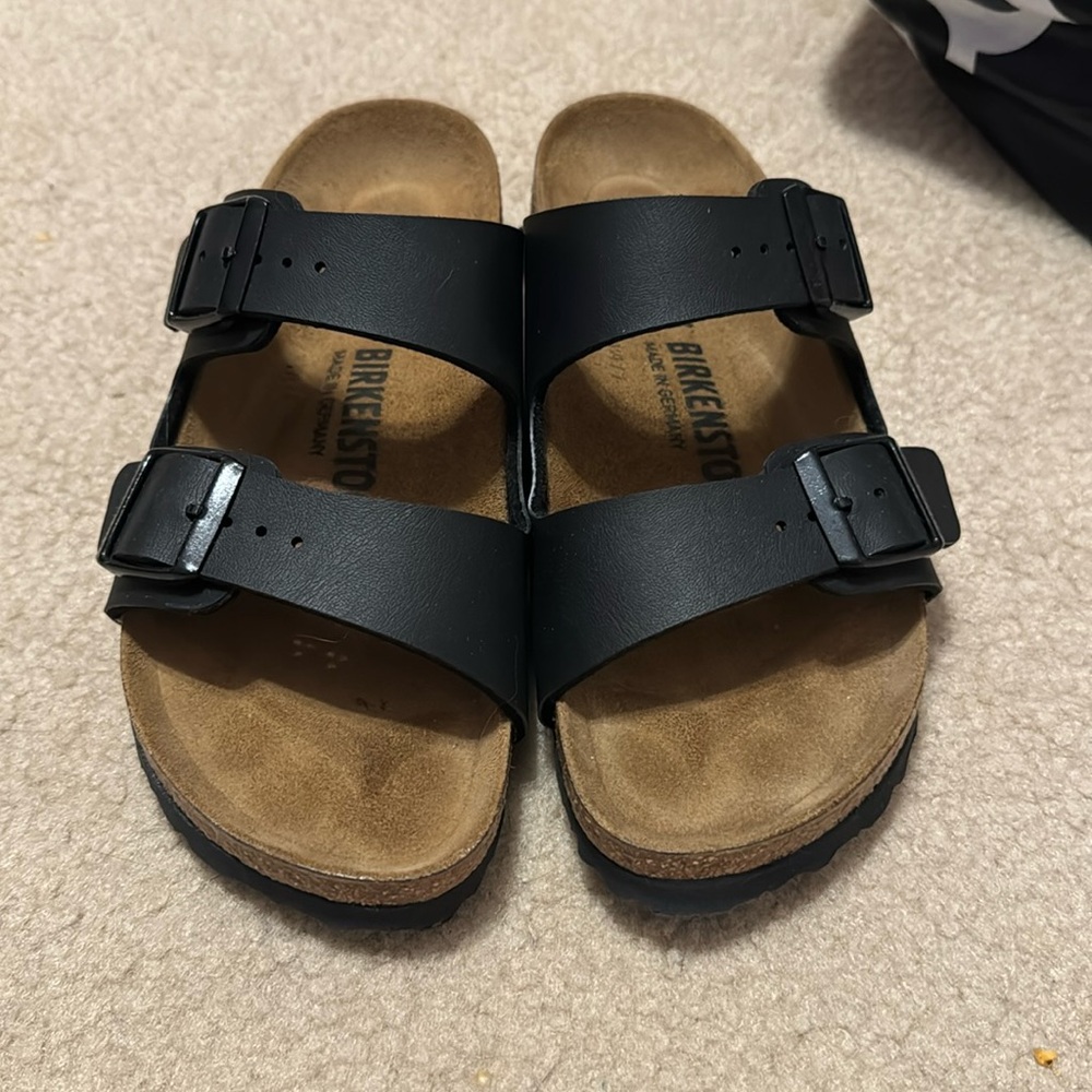 Black Arizona Birkenstocks